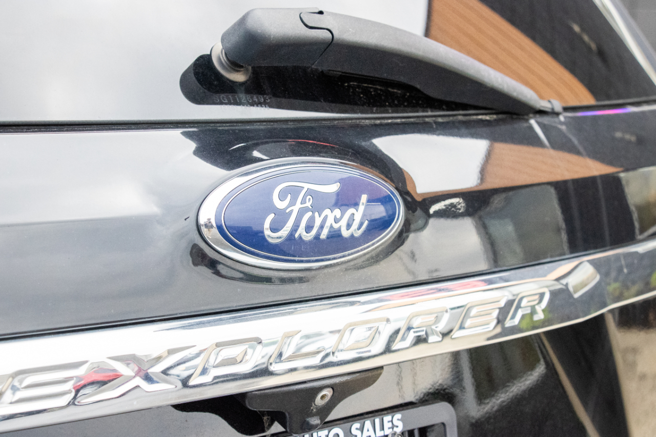 Ford Explorer XLT 4WD 2017