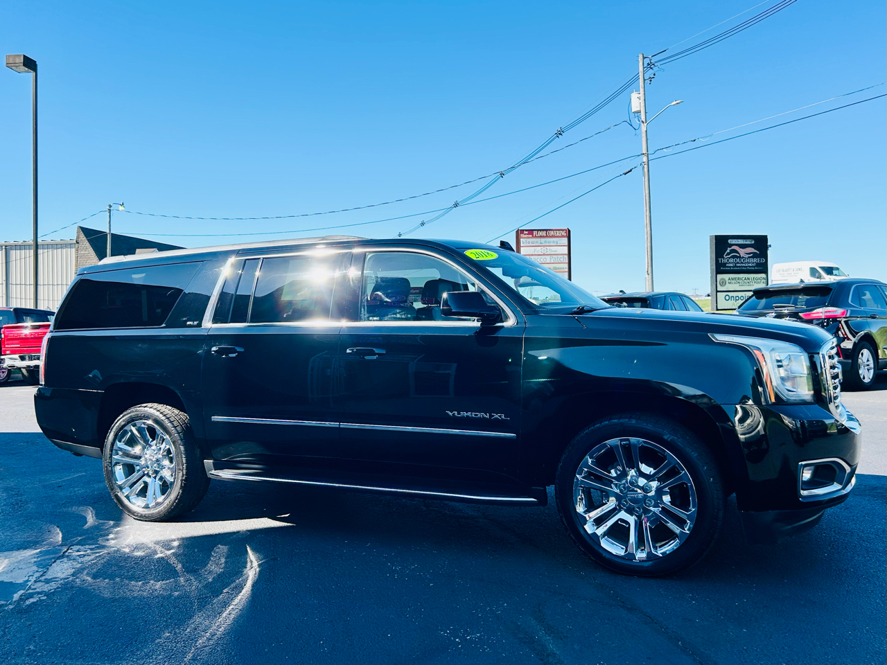 GMC Yukon XL 4WD 4dr SLT 2018 GMC Yukon XL 4WD 4dr SLT 2018
