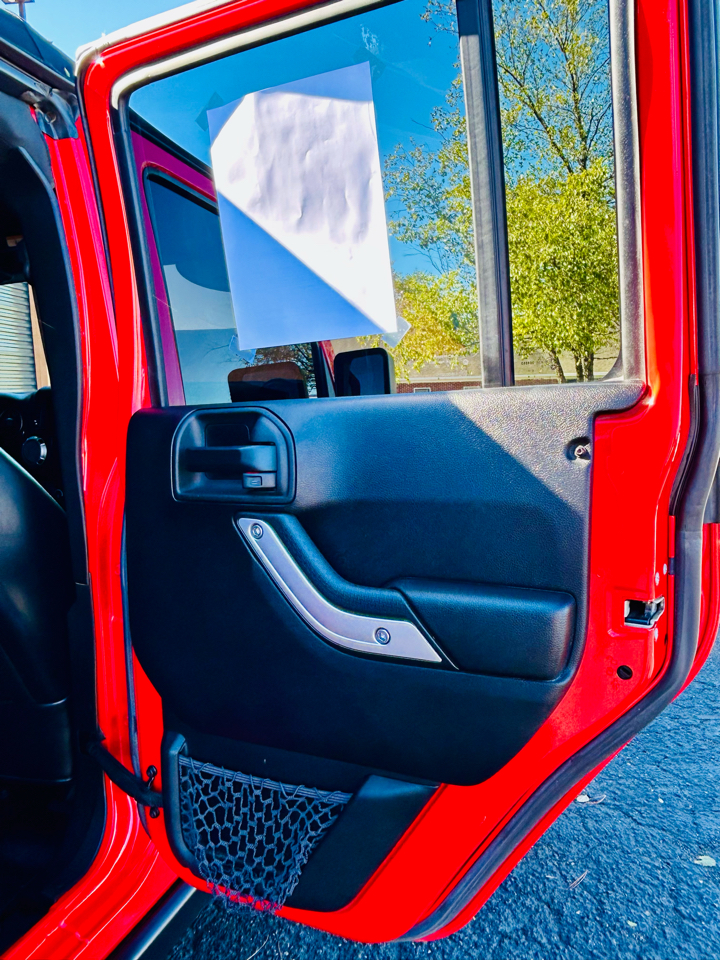 Jeep Wrangler Unlimited 4WD 4dr Rubicon 2017 Jeep Wrangler Unlimited 4WD 4dr Rubicon 2017