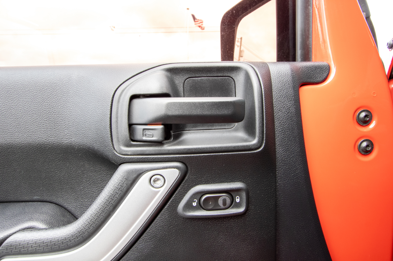 Jeep Wrangler Unlimited 4WD 4dr Rubicon 2017