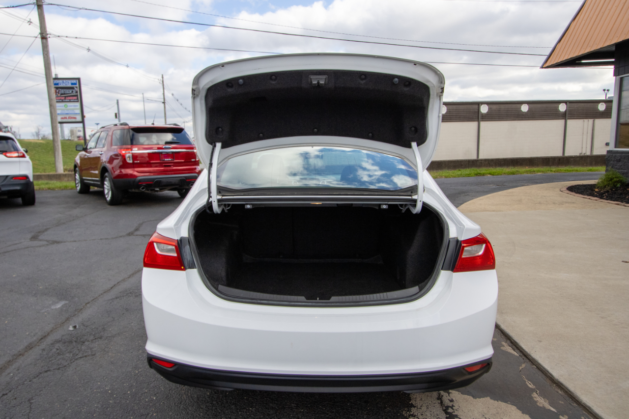 Chevrolet Malibu 4dr Sdn LT w/1LT 2018