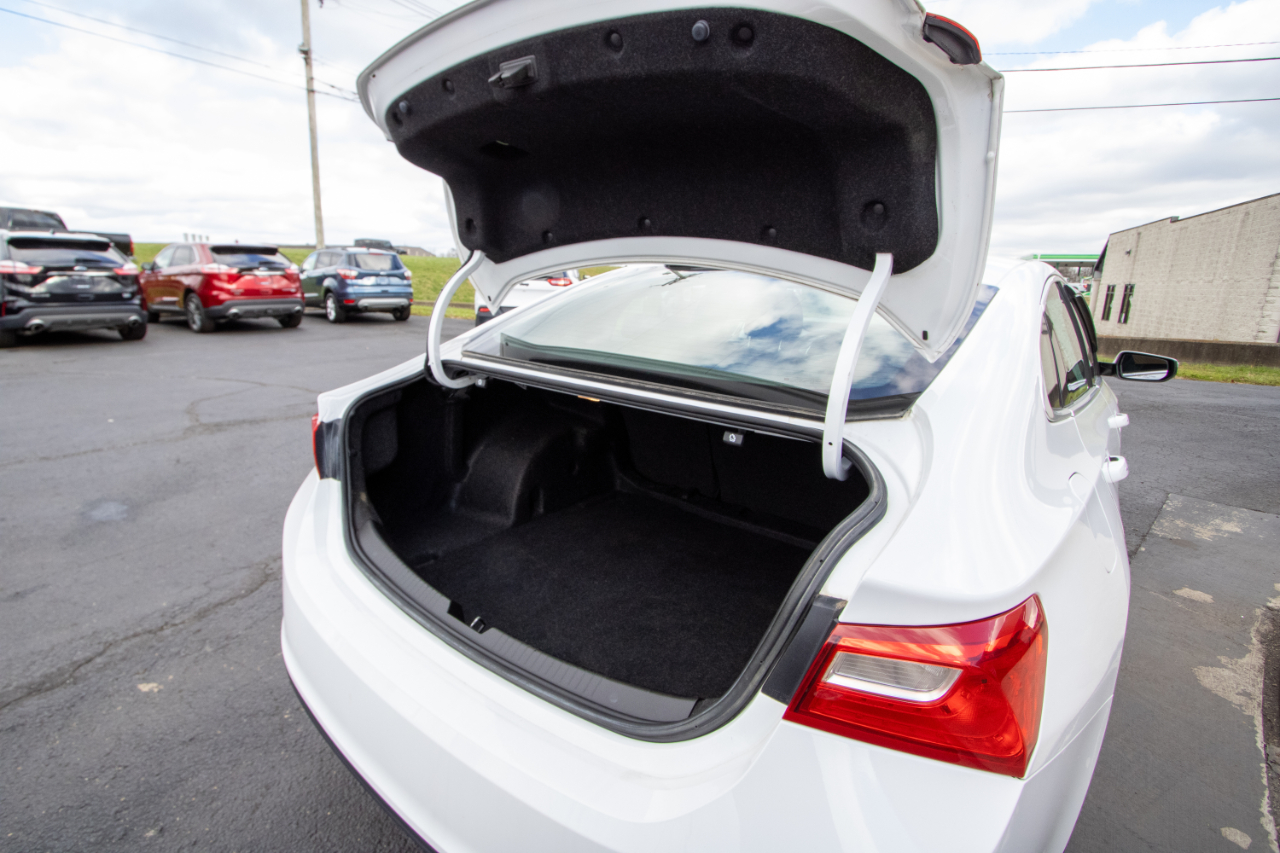 Chevrolet Malibu 4dr Sdn LT w/1LT 2018