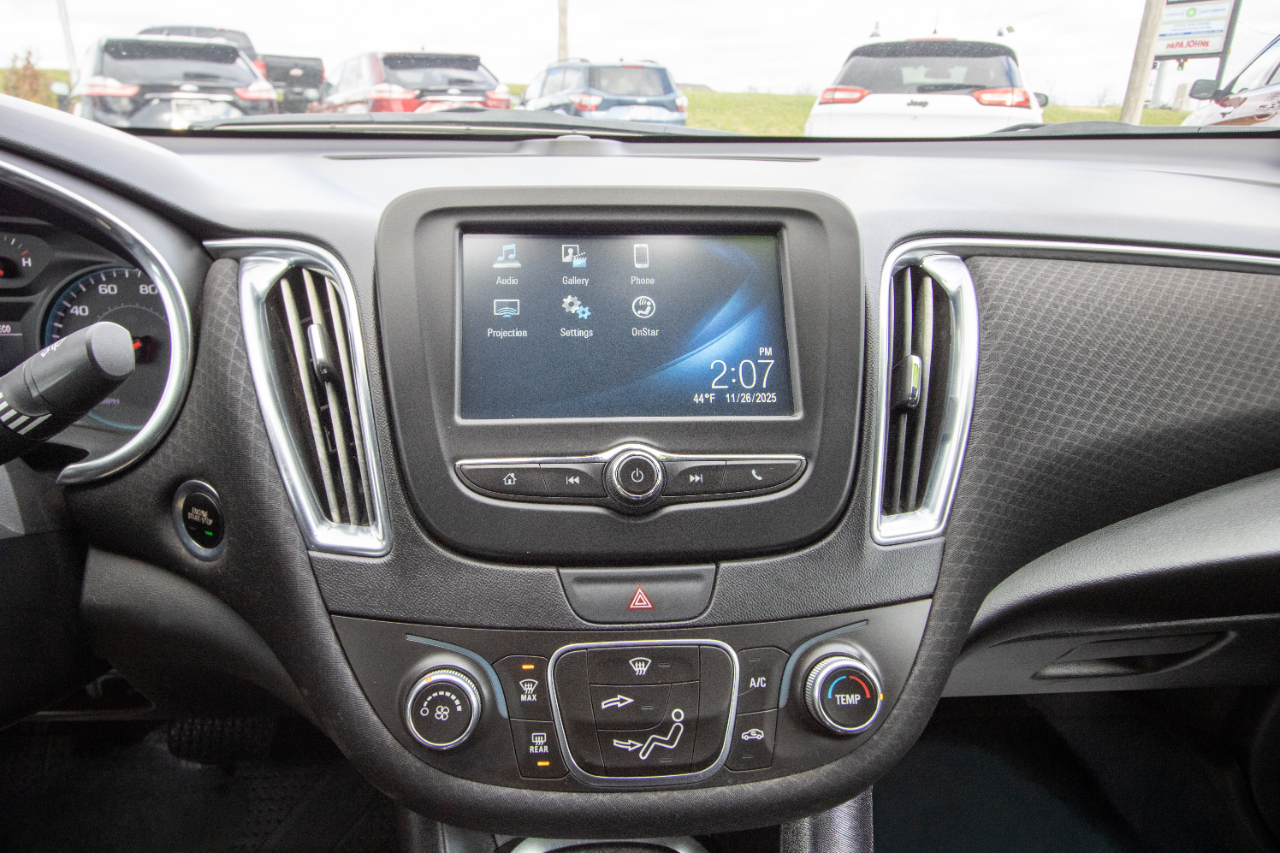 Chevrolet Malibu 4dr Sdn LT w/1LT 2018