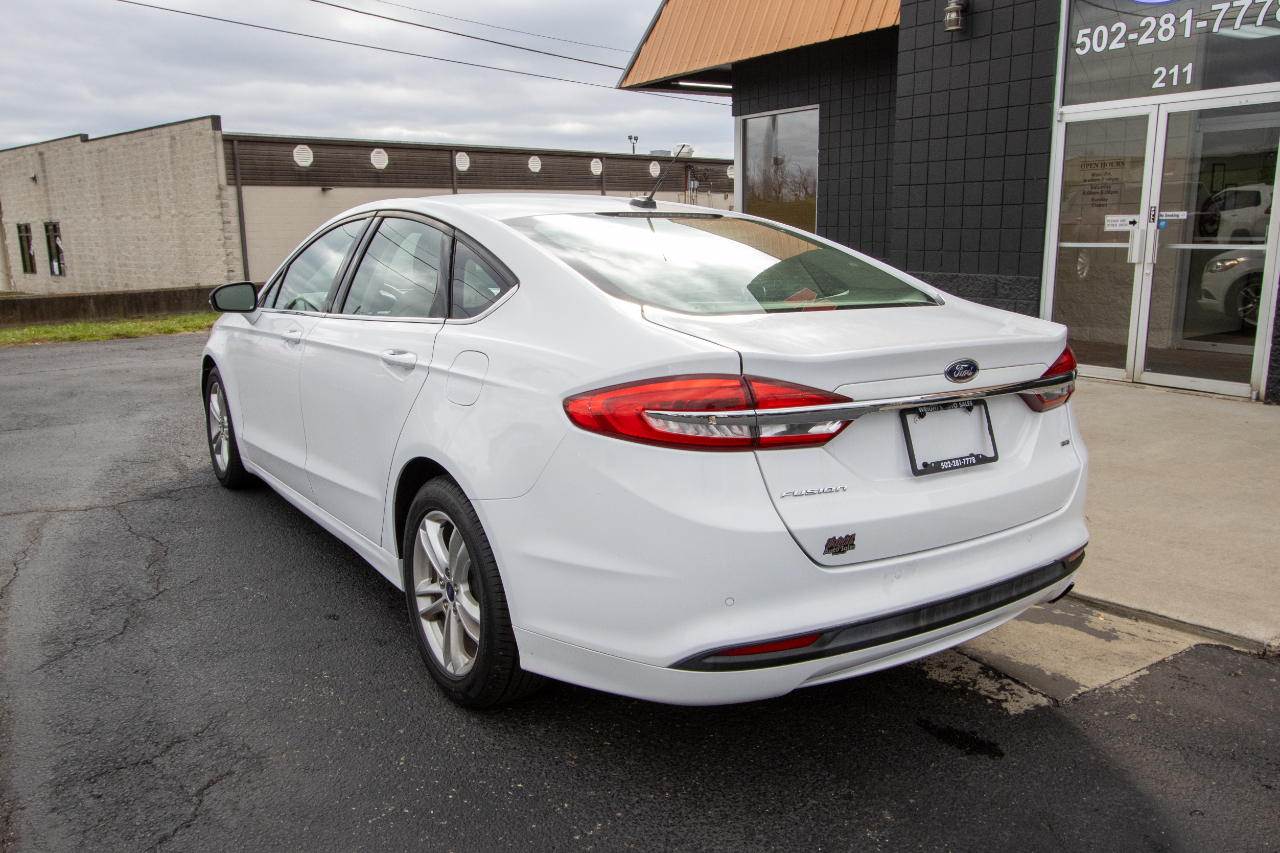 Ford Fusion SE FWD 2018