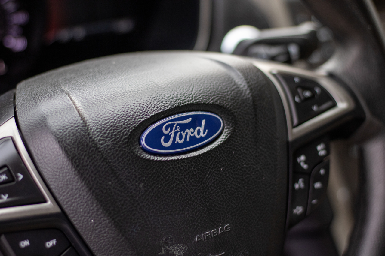 Ford Fusion SE FWD 2018