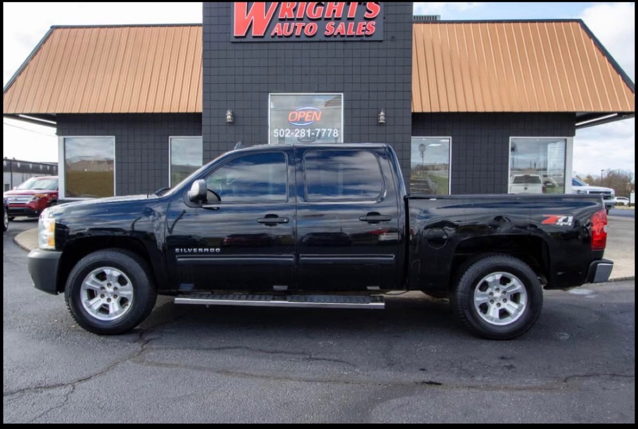 Chevrolet Silverado 1500 4WD Crew Cab 143.5" LT 2013