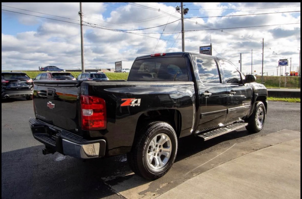 Chevrolet Silverado 1500 4WD Crew Cab 143.5" LT 2013