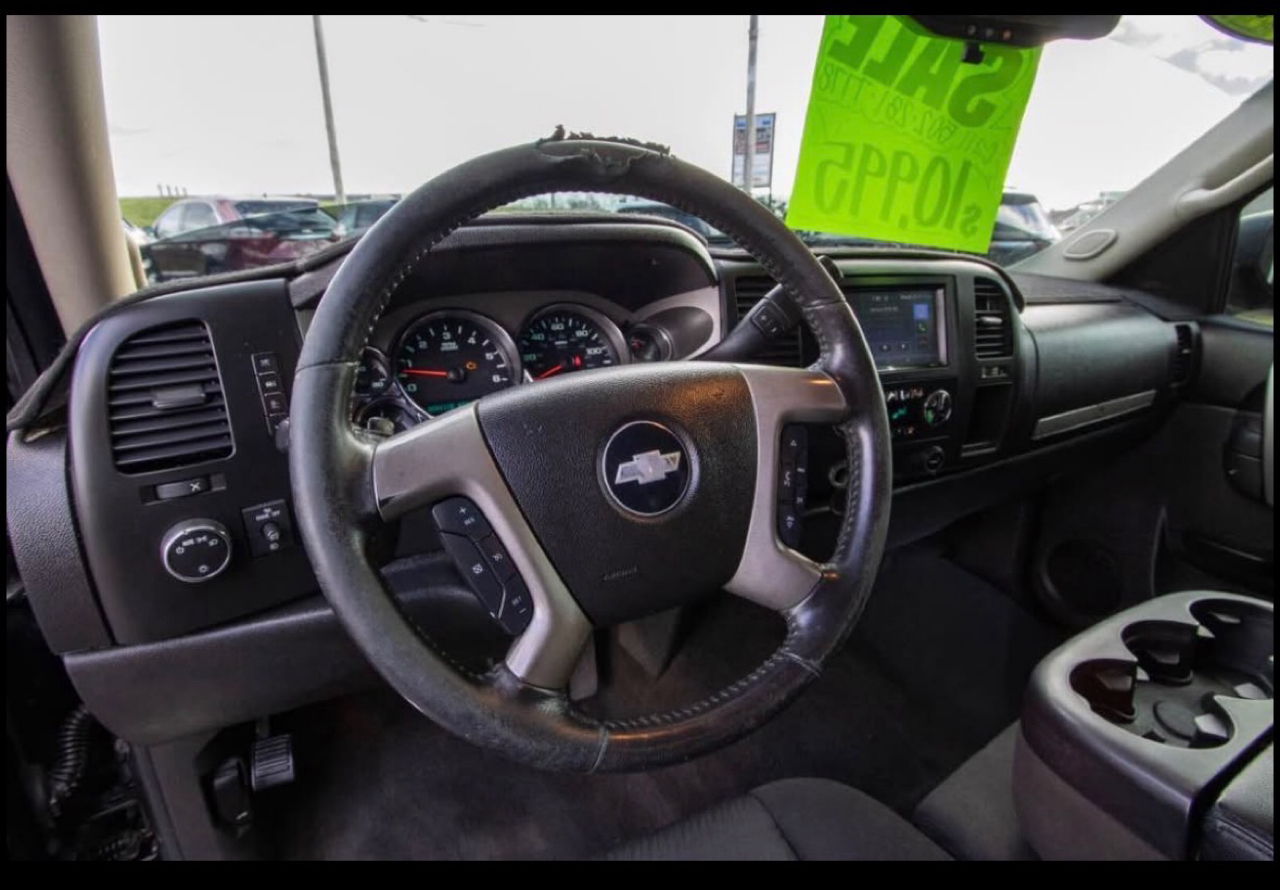 Chevrolet Silverado 1500 4WD Crew Cab 143.5" LT 2013