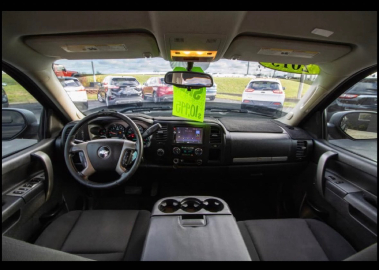 Chevrolet Silverado 1500 4WD Crew Cab 143.5" LT 2013