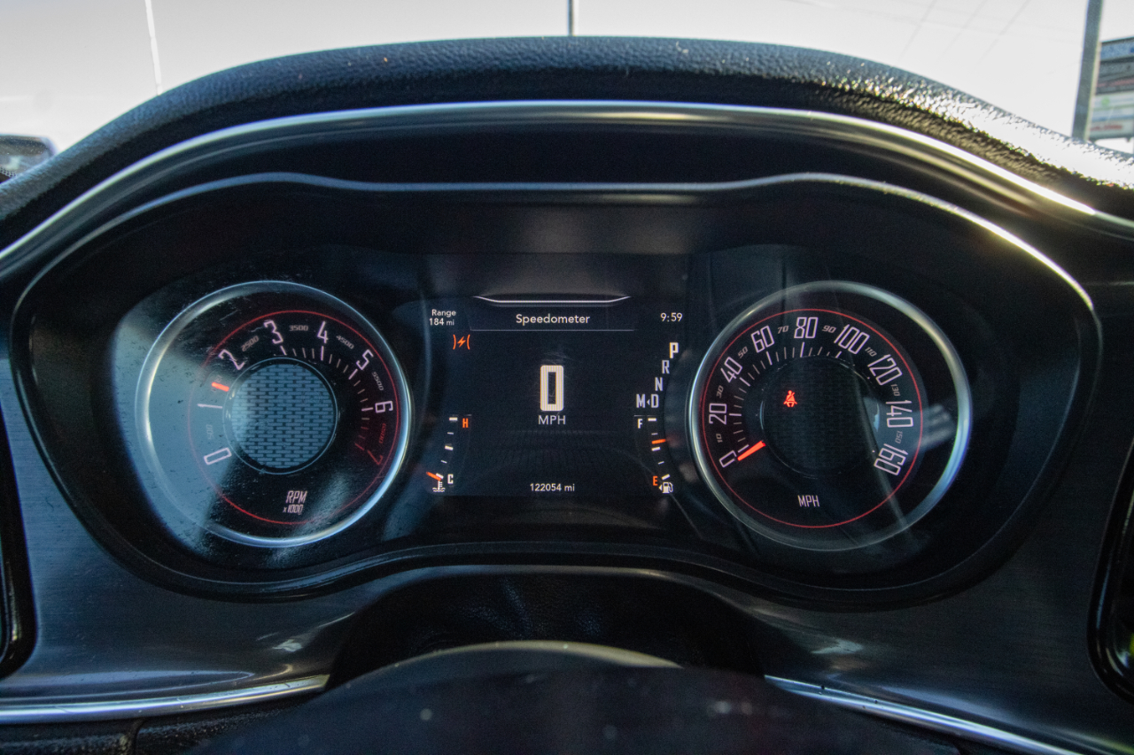 Dodge Challenger SXT Coupe 2017