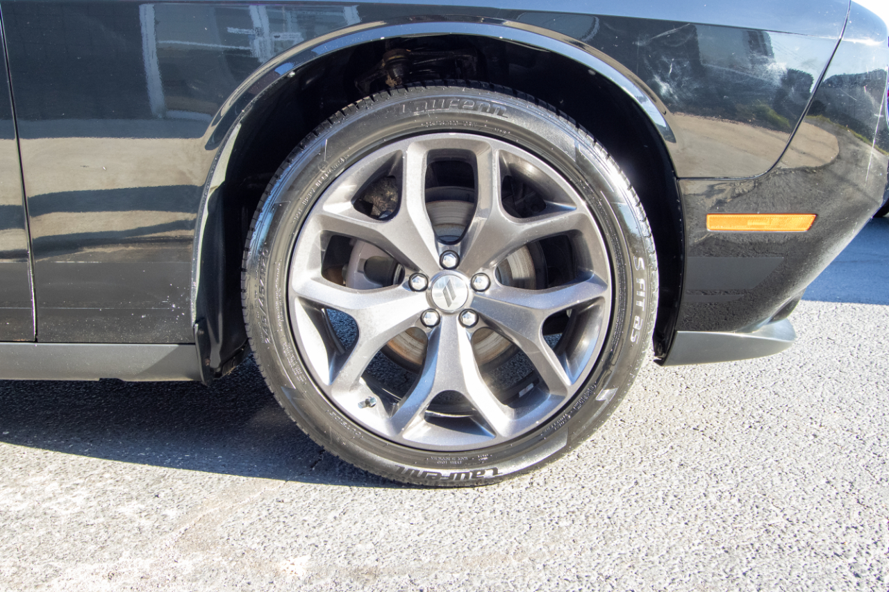 Dodge Challenger SXT Coupe 2017