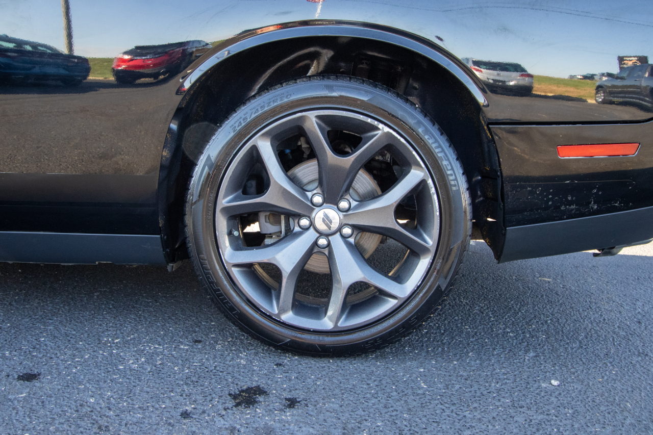 Dodge Challenger SXT Coupe 2017