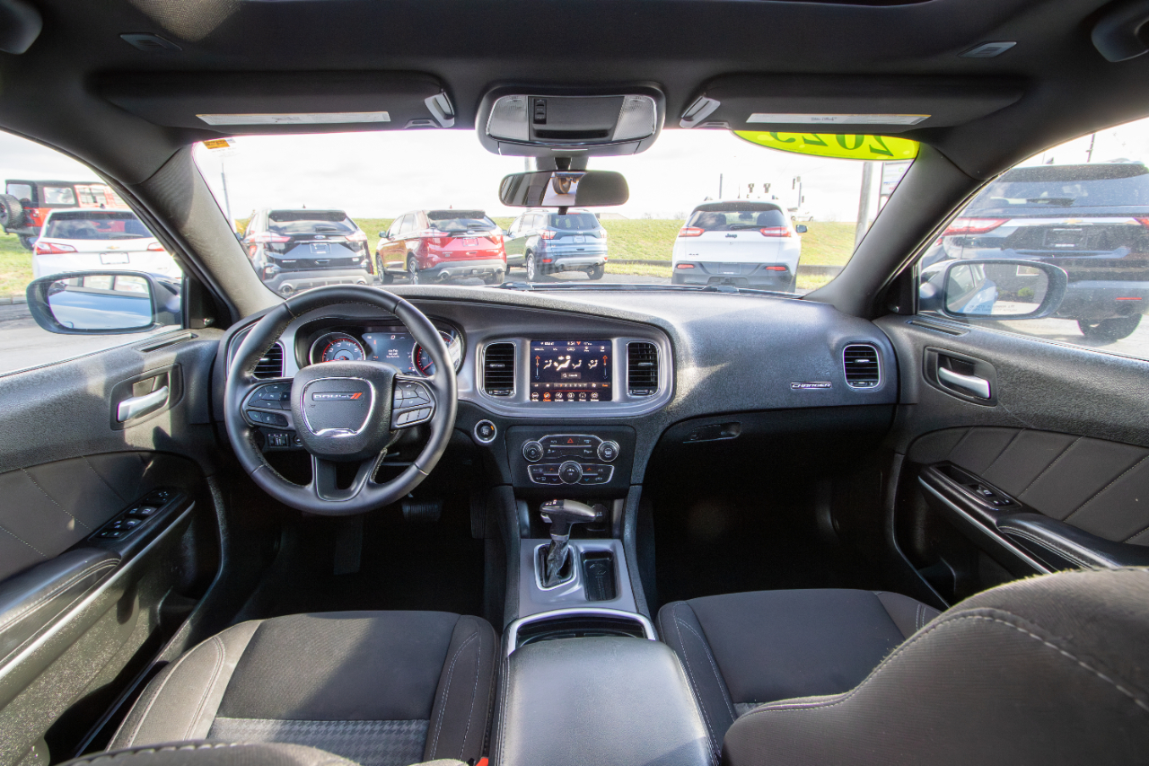 Dodge Charger SXT Plus 4D Sedan 2023