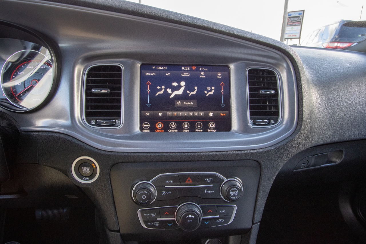 Dodge Charger SXT Plus 4D Sedan 2023