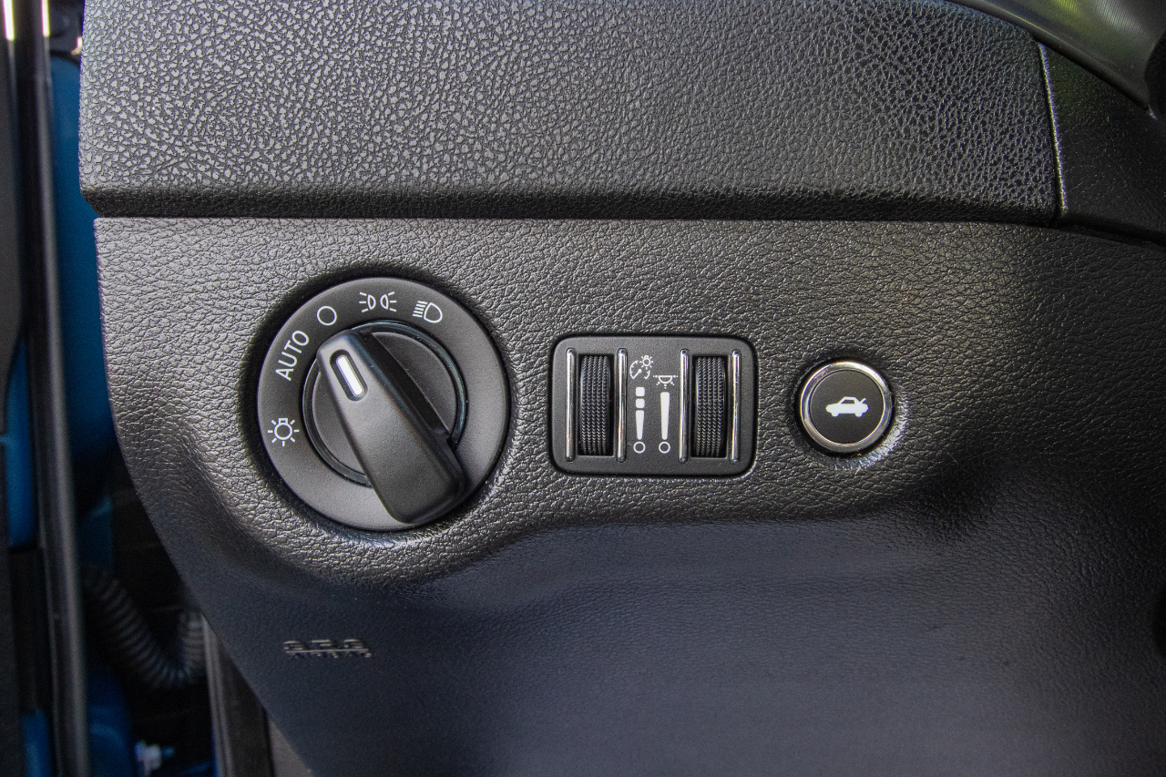 Dodge Charger SXT Plus 4D Sedan 2023