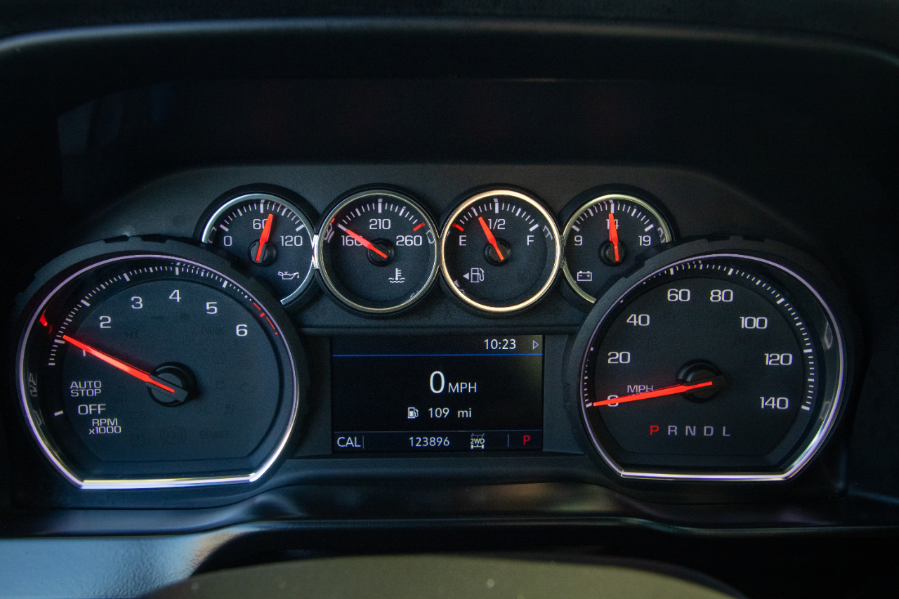 Chevrolet Silverado 1500 4WD Crew Cab 147" LT Trail Boss 2019