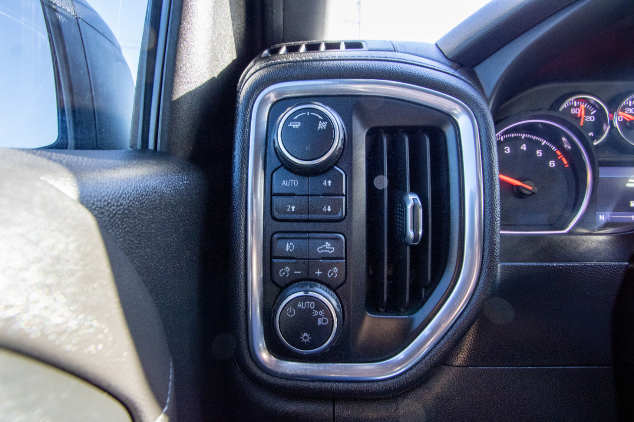 Chevrolet Silverado 1500 4WD Crew Cab 147" LT Trail Boss 2019