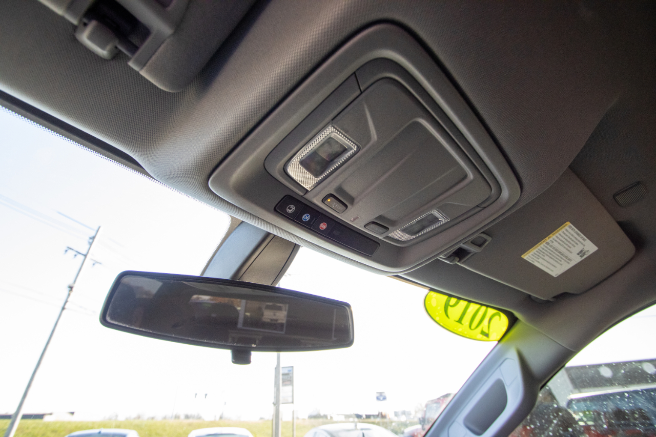 Chevrolet Silverado 1500 4WD Crew Cab 147" LT Trail Boss 2019