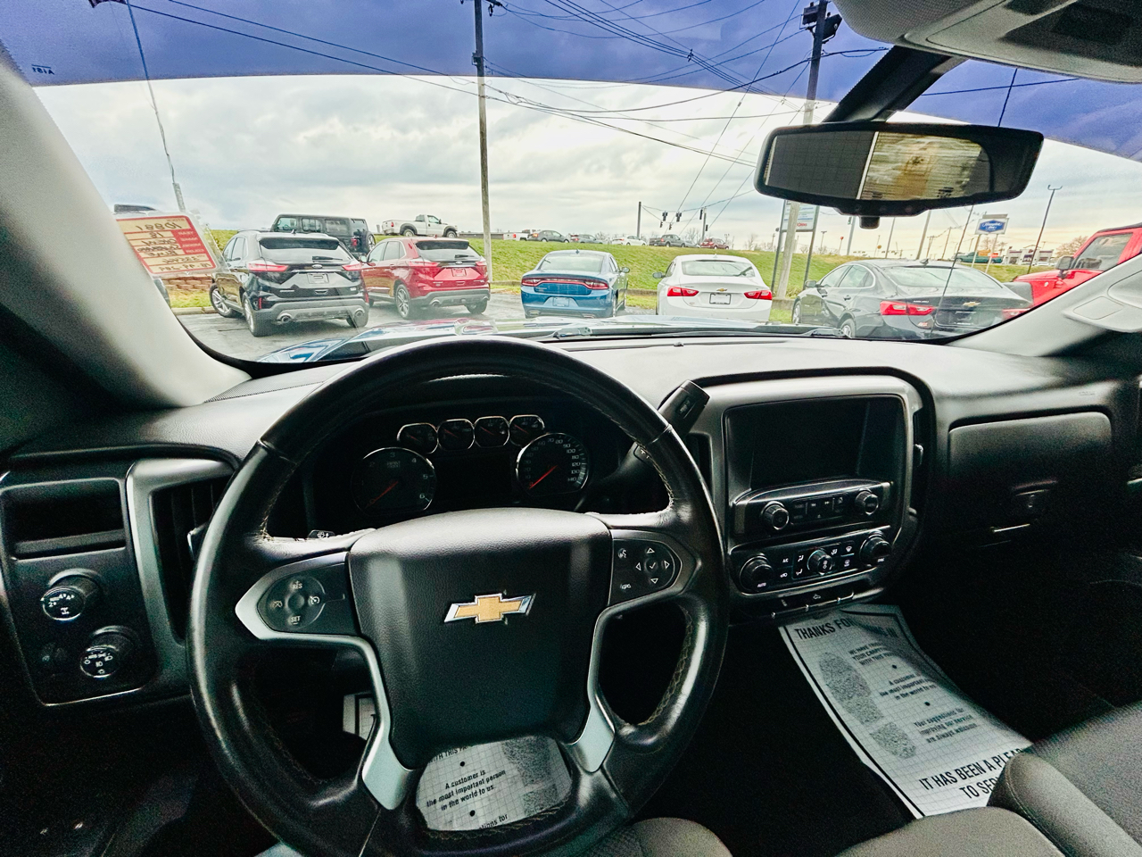 Chevrolet Silverado 1500 4WD Crew Cab 143.5" LT w/1LT 2018