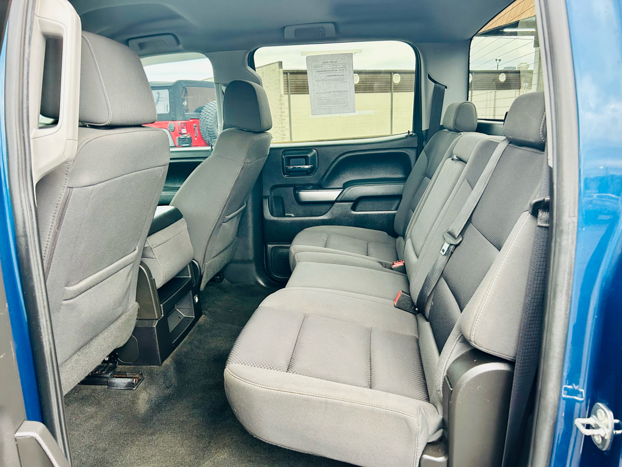 Chevrolet Silverado 1500 4WD Crew Cab 143.5" LT w/1LT 2018