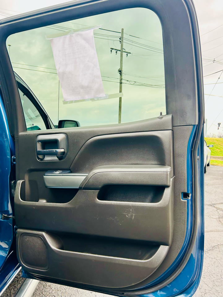 Chevrolet Silverado 1500 4WD Crew Cab 143.5" LT w/1LT 2018