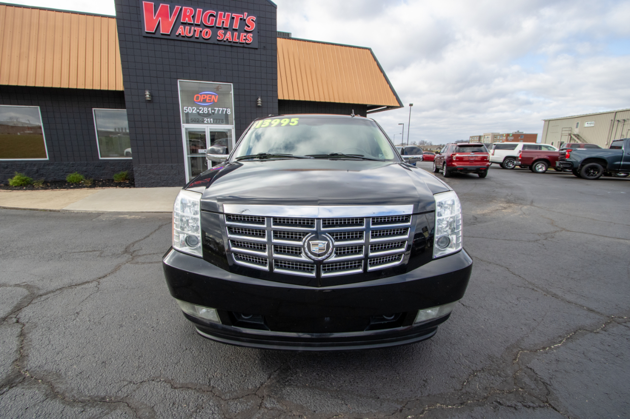 Cadillac Escalade ESV AWD 4dr Premium 2011