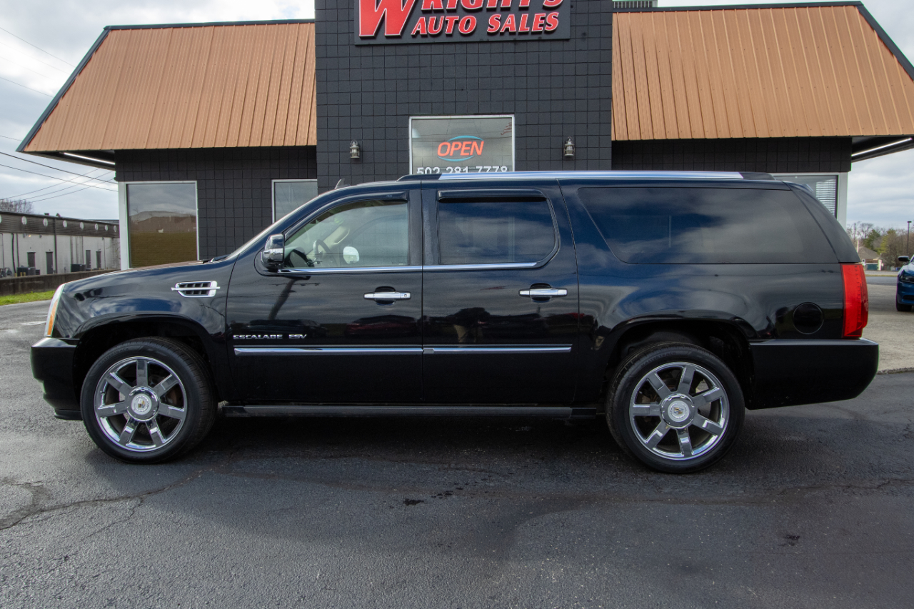 Cadillac Escalade ESV AWD 4dr Premium 2011