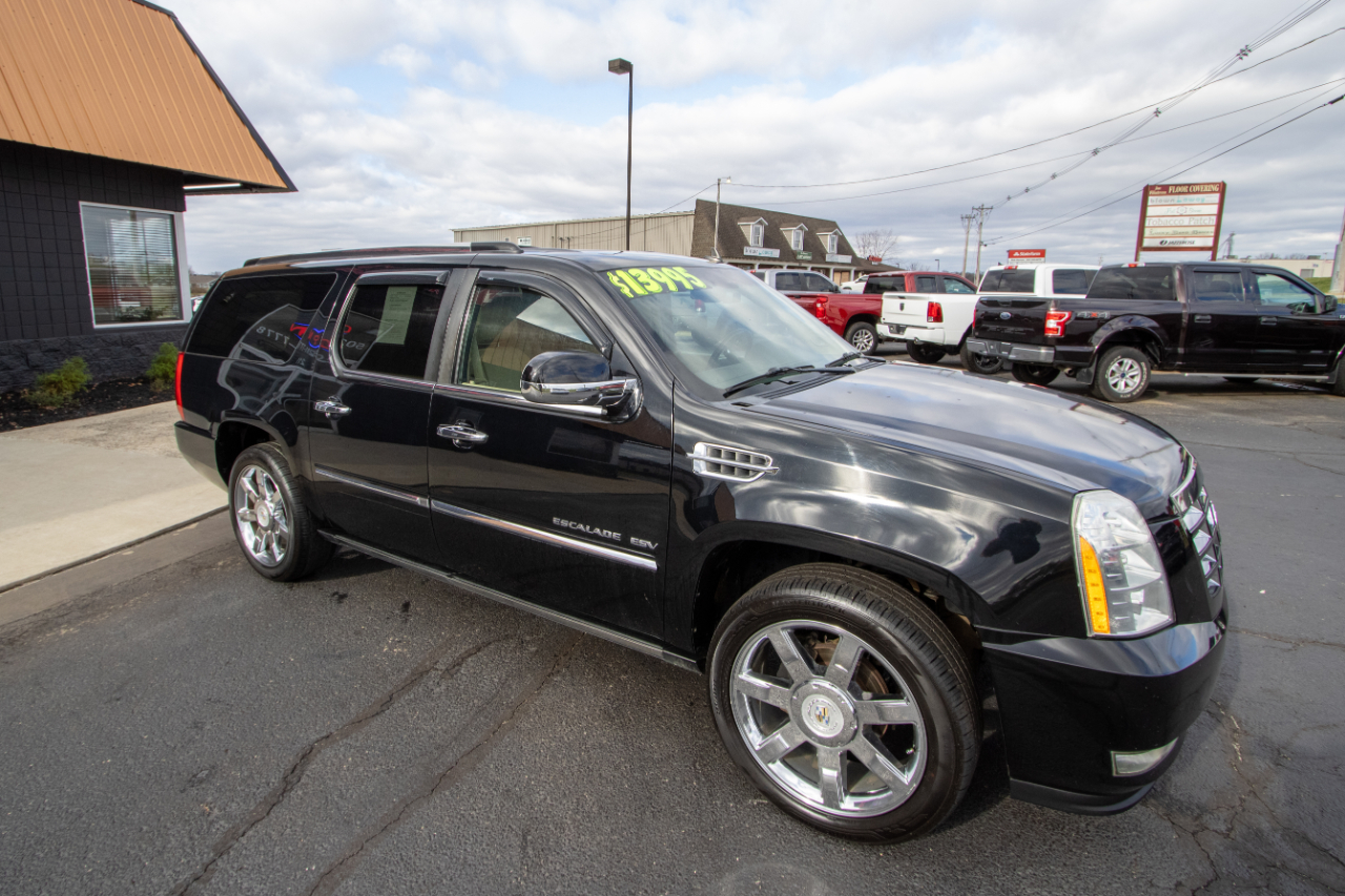 Cadillac Escalade ESV AWD 4dr Premium 2011