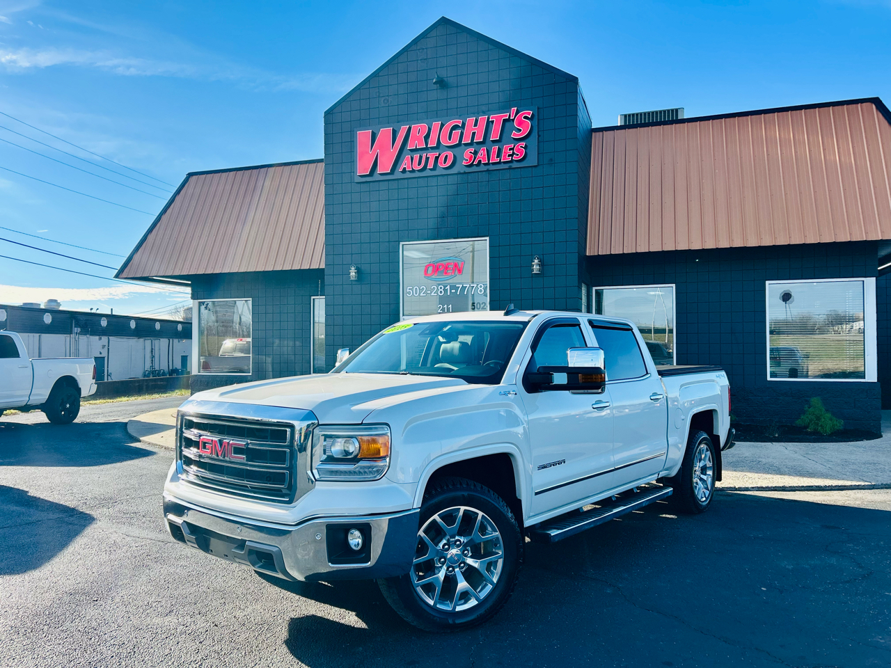 2015 GMC Sierra 1500 SLT's photo