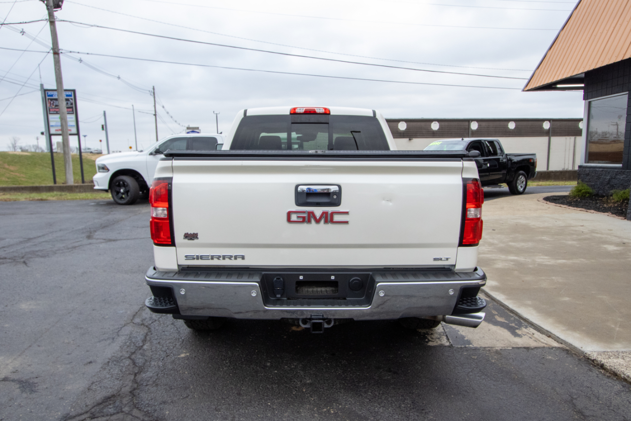 GMC Sierra 1500 4WD Crew Cab 143.5" SLT 2015