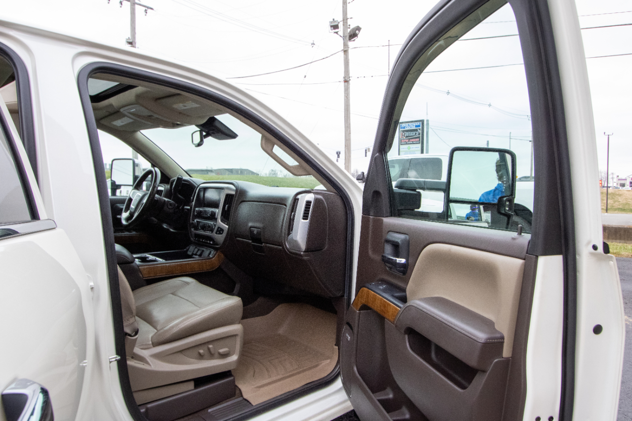 GMC Sierra 1500 4WD Crew Cab 143.5" SLT 2015