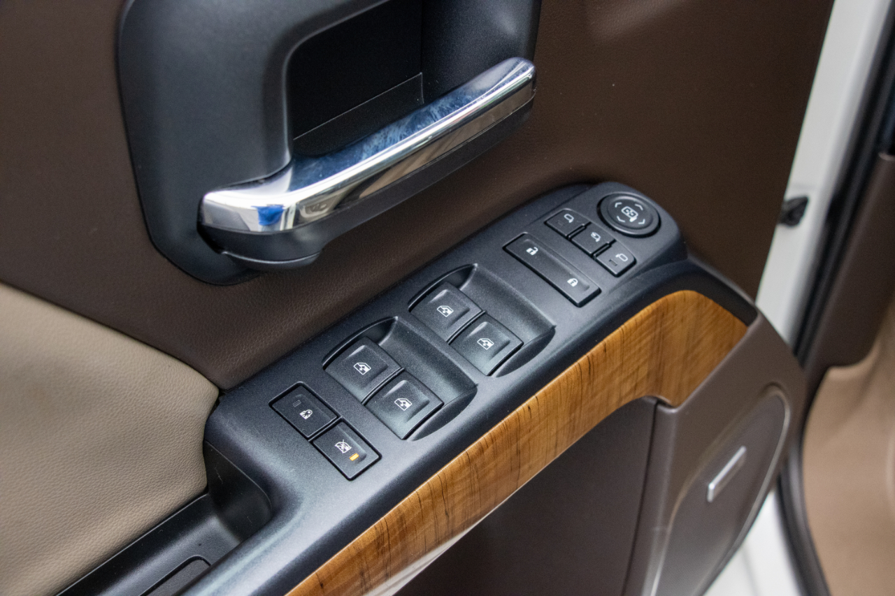 GMC Sierra 1500 4WD Crew Cab 143.5" SLT 2015