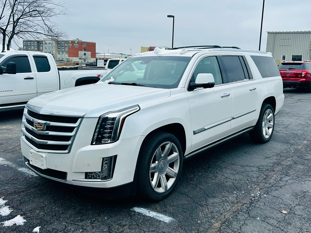 2016 Cadillac Escalade ESV Premium's photo