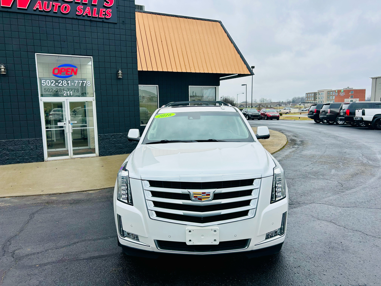 Cadillac Escalade ESV 4WD 4dr Premium Collection 2016