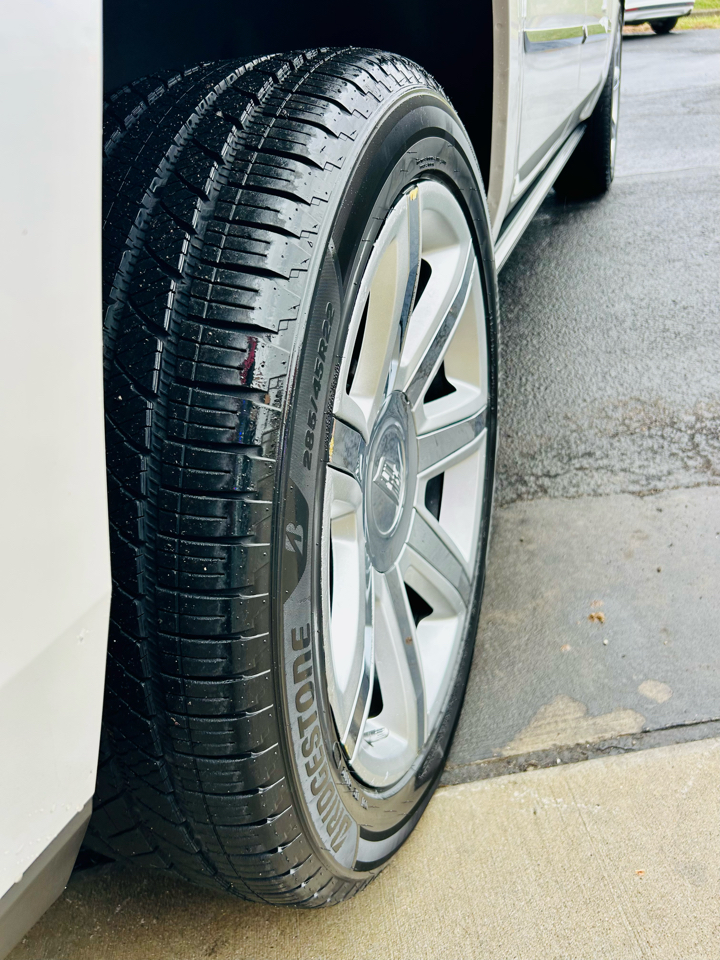 Cadillac Escalade ESV 4WD 4dr Premium Collection 2016