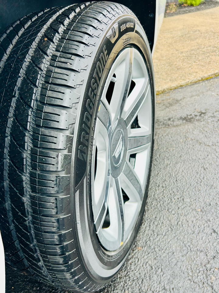 Cadillac Escalade ESV 4WD 4dr Premium Collection 2016