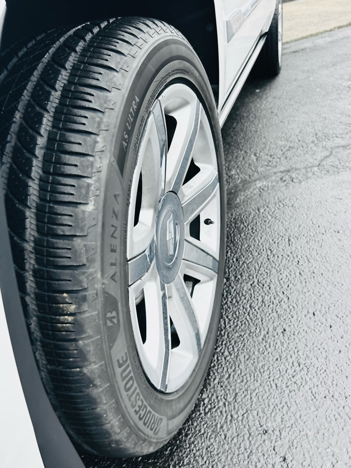 Cadillac Escalade ESV 4WD 4dr Premium Collection 2016