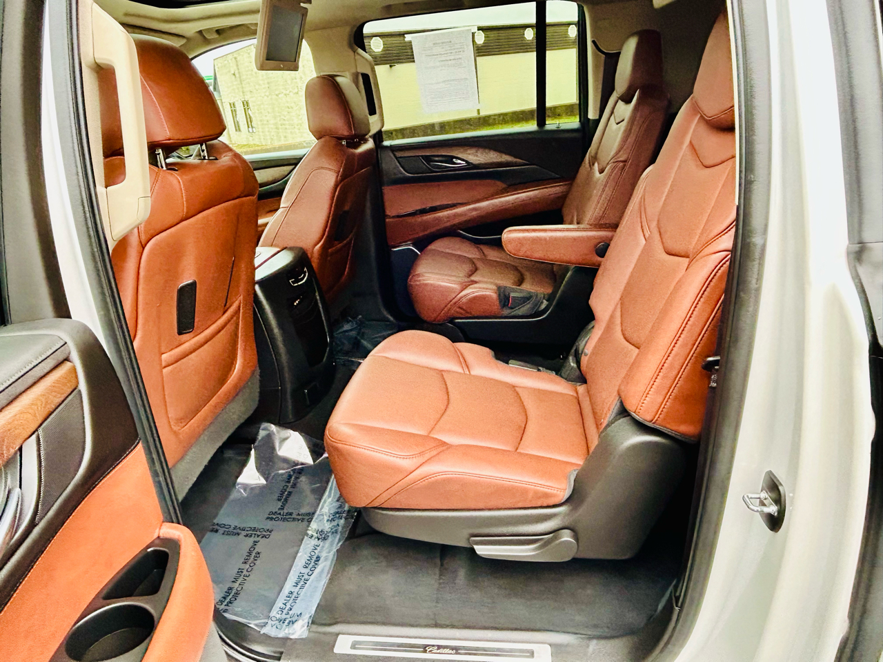 Cadillac Escalade ESV 4WD 4dr Premium Collection 2016