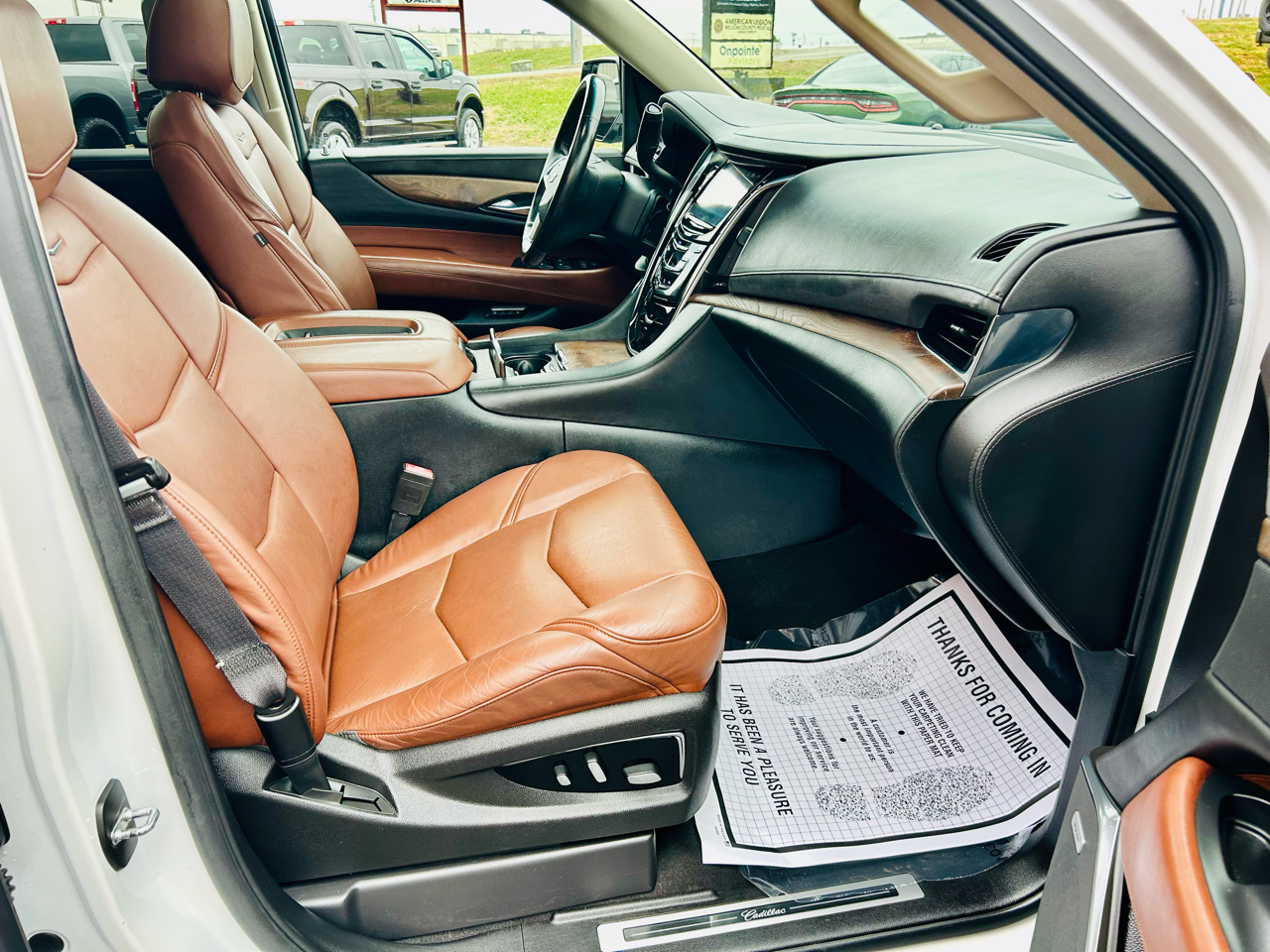 Cadillac Escalade ESV 4WD 4dr Premium Collection 2016