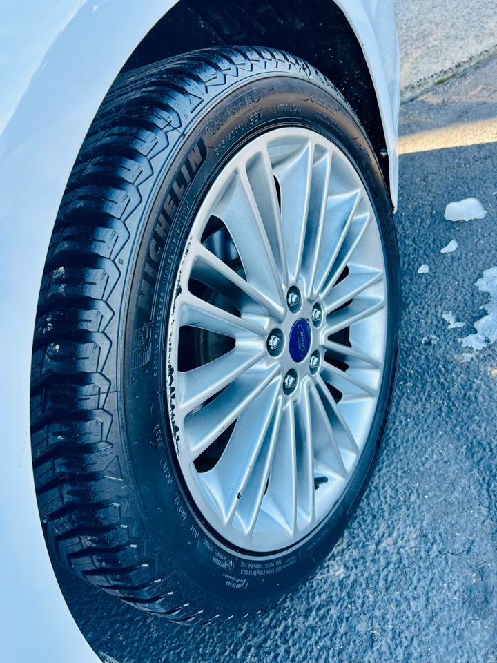 Ford Fusion 4dr Sdn SE FWD 2015