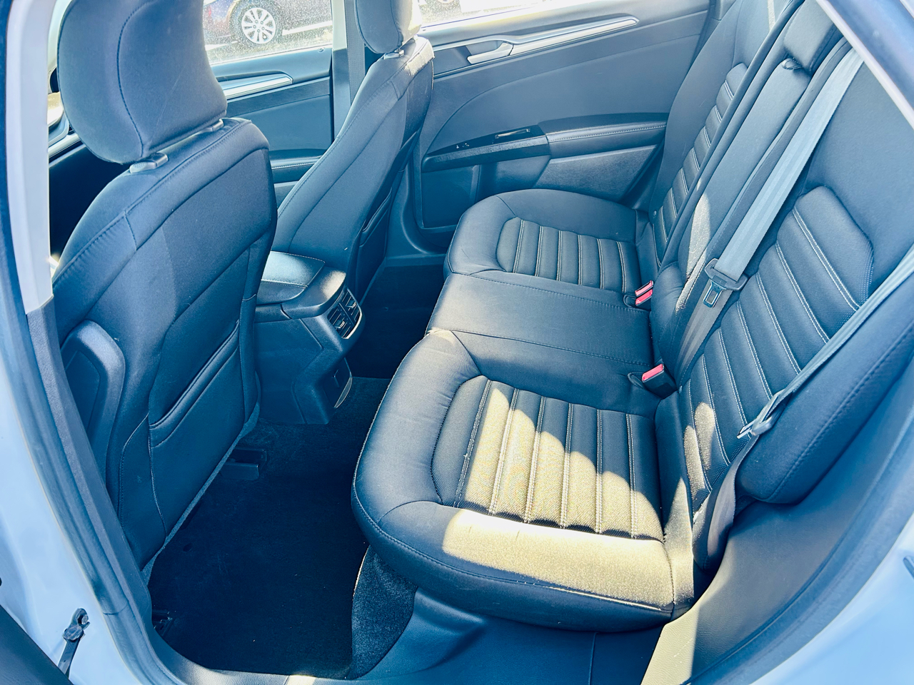 Ford Fusion 4dr Sdn SE FWD 2015