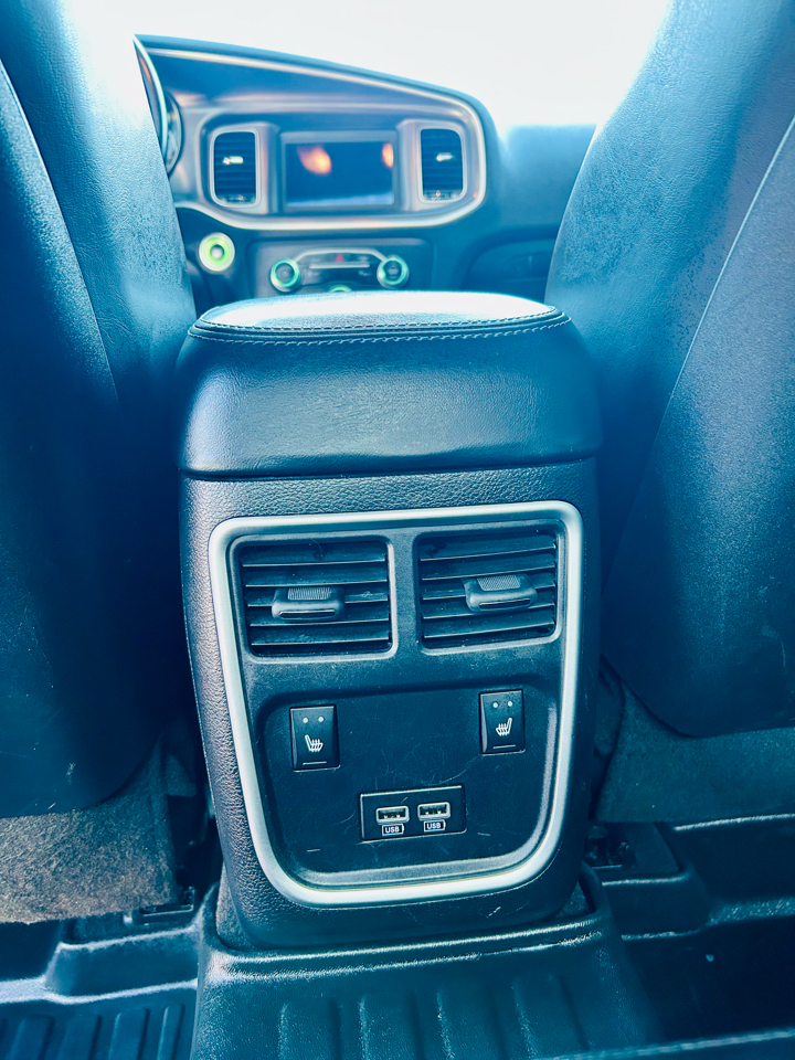 Dodge Charger SXT RWD 2020