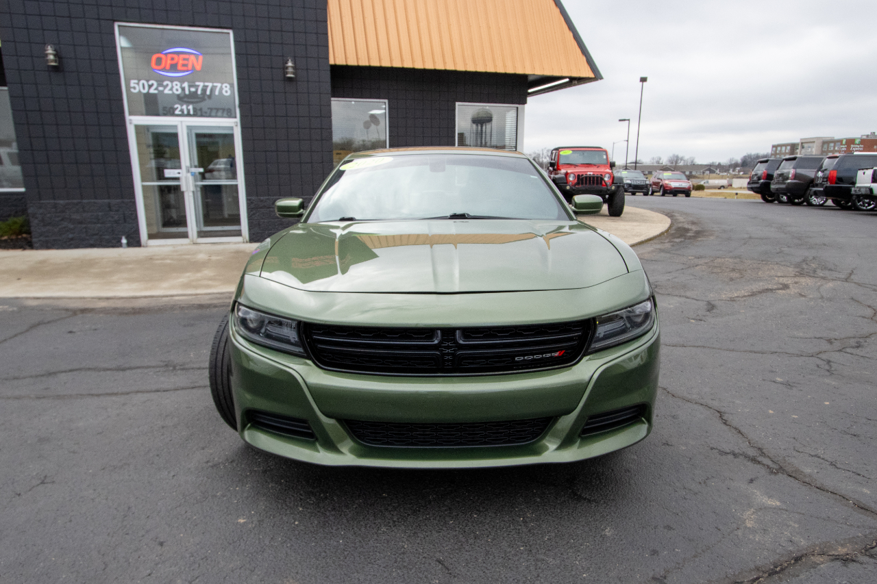 Dodge Charger SXT RWD 2020