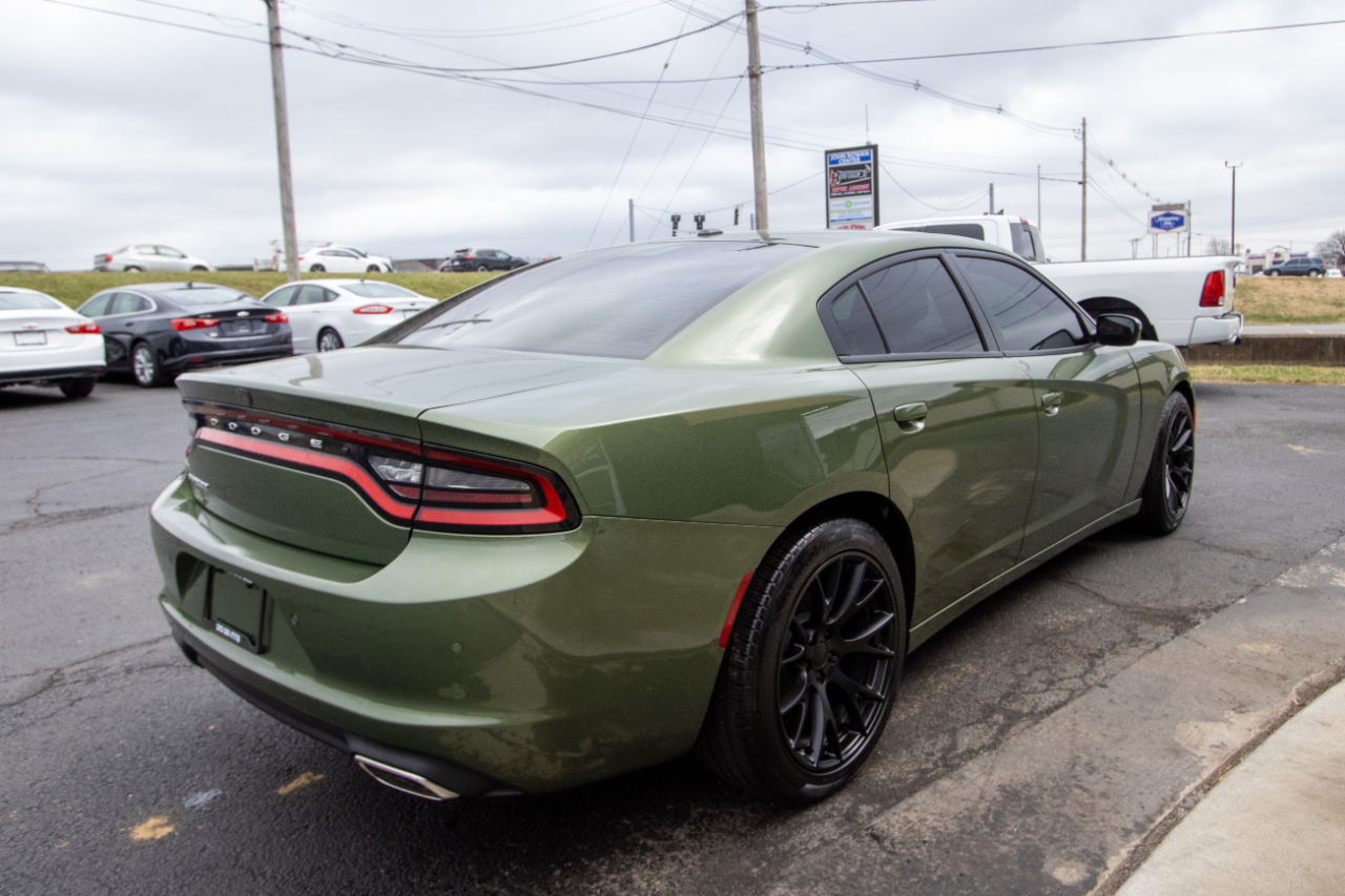 Dodge Charger SXT RWD 2020