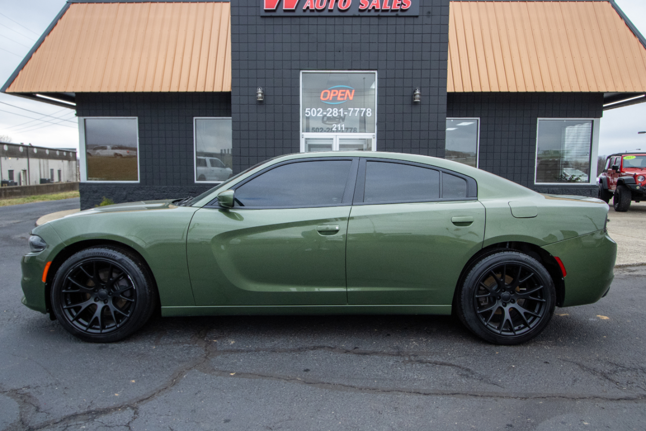 Dodge Charger SXT RWD 2020
