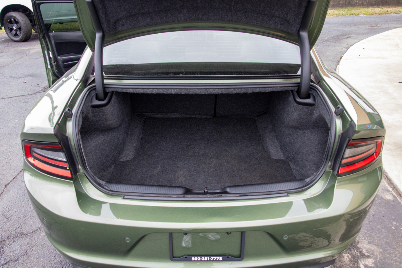 Dodge Charger SXT RWD 2020