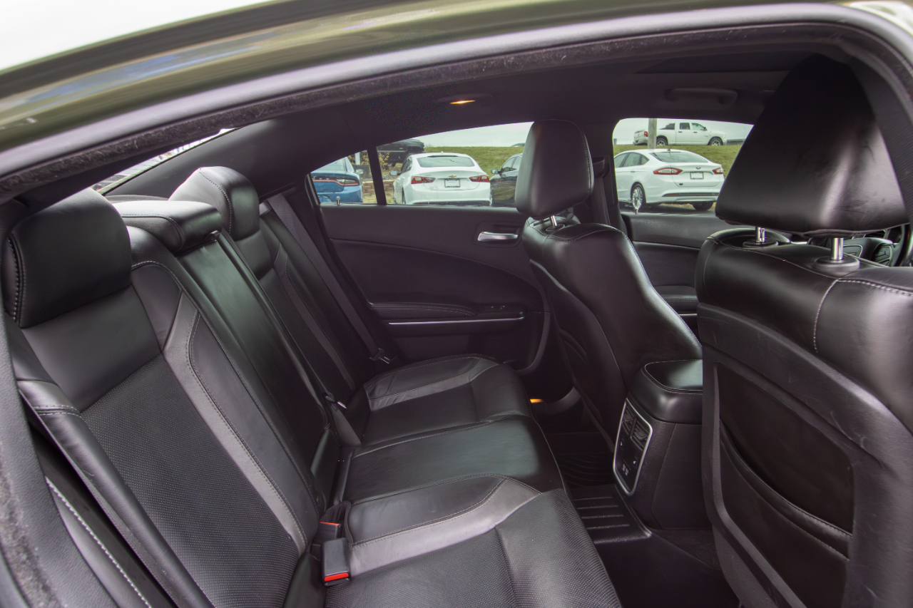 Dodge Charger SXT RWD 2020