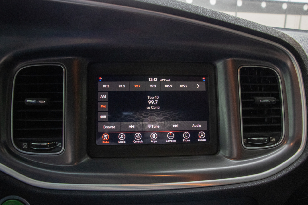 Dodge Charger SXT RWD 2020