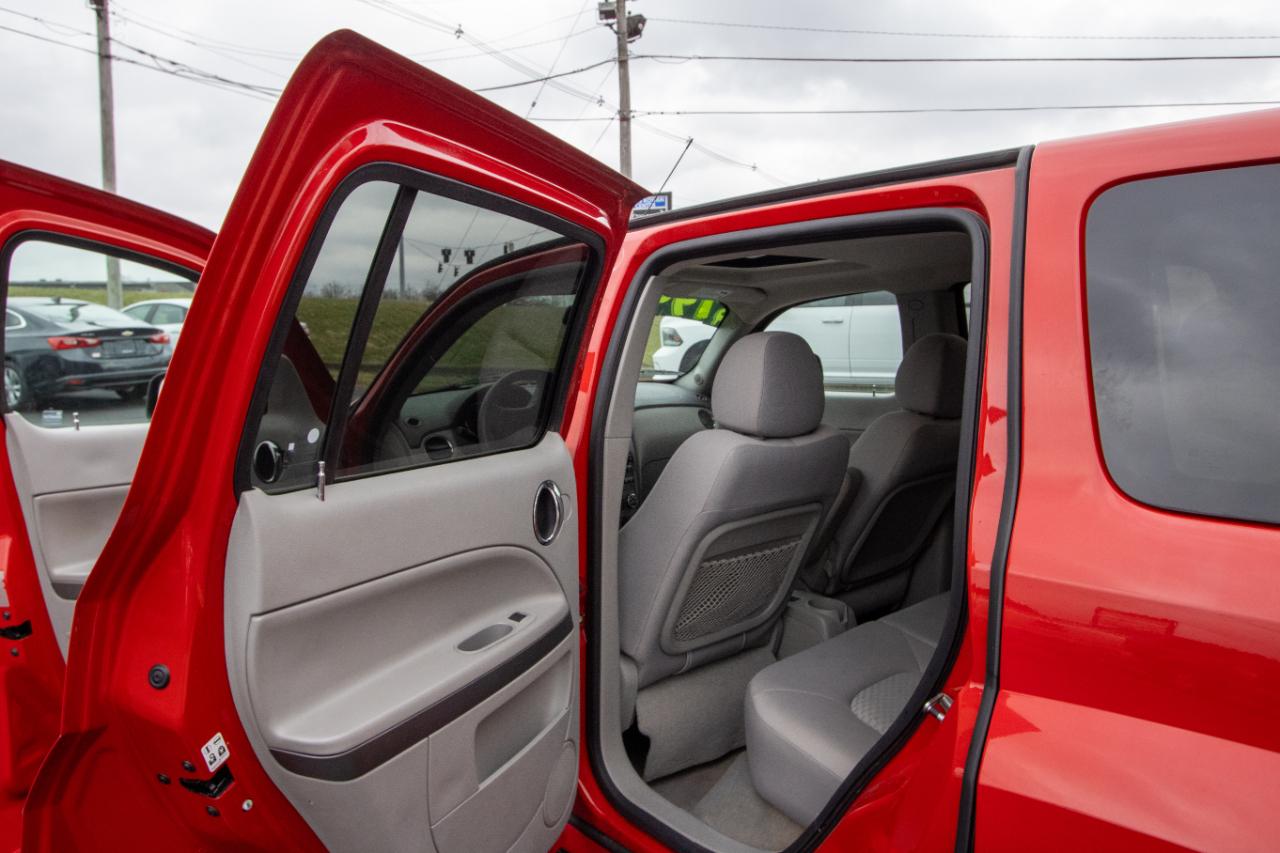 Chevrolet HHR FWD 4dr LT w/1LT 2009
