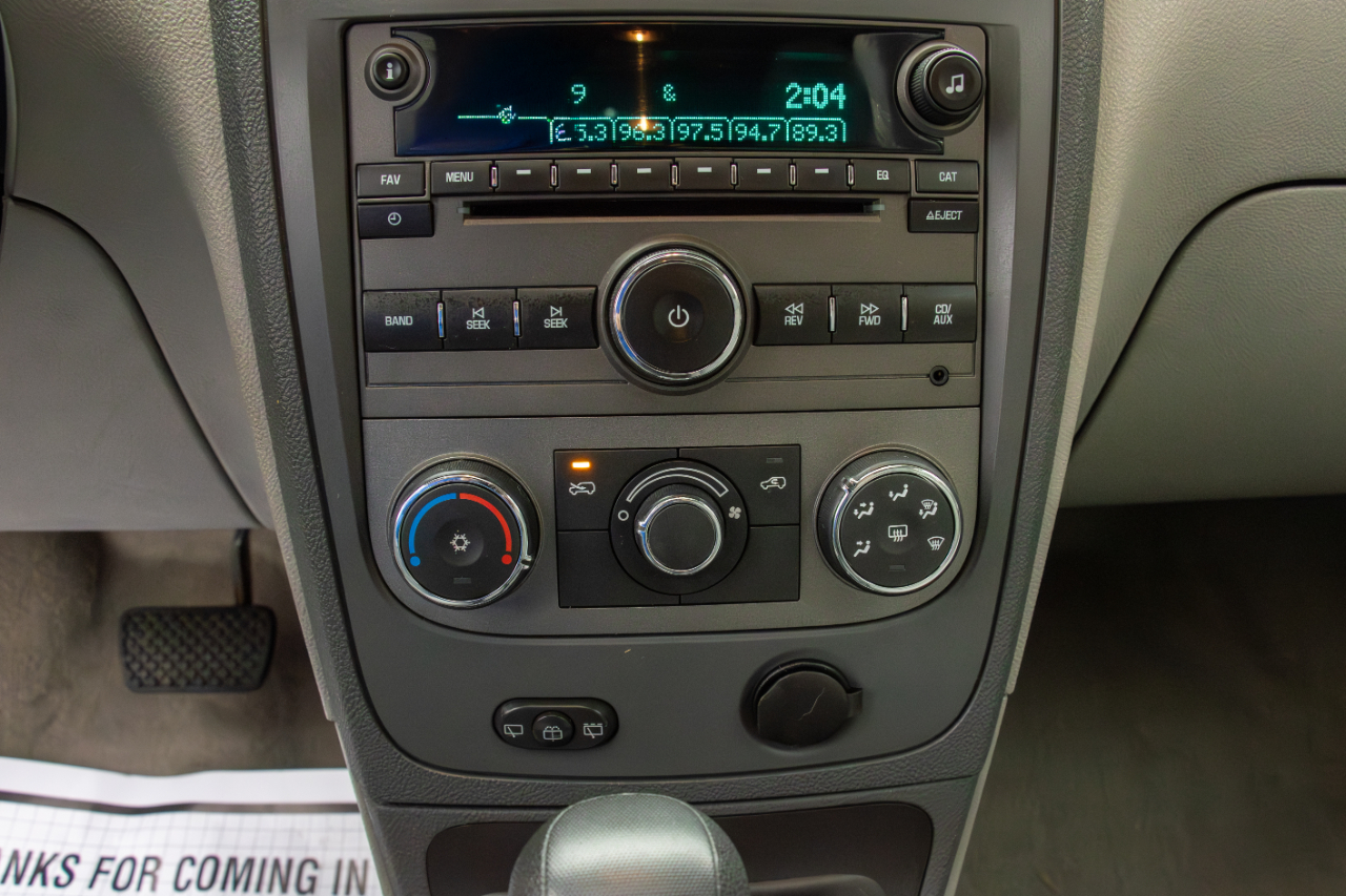 Chevrolet HHR FWD 4dr LT w/1LT 2009